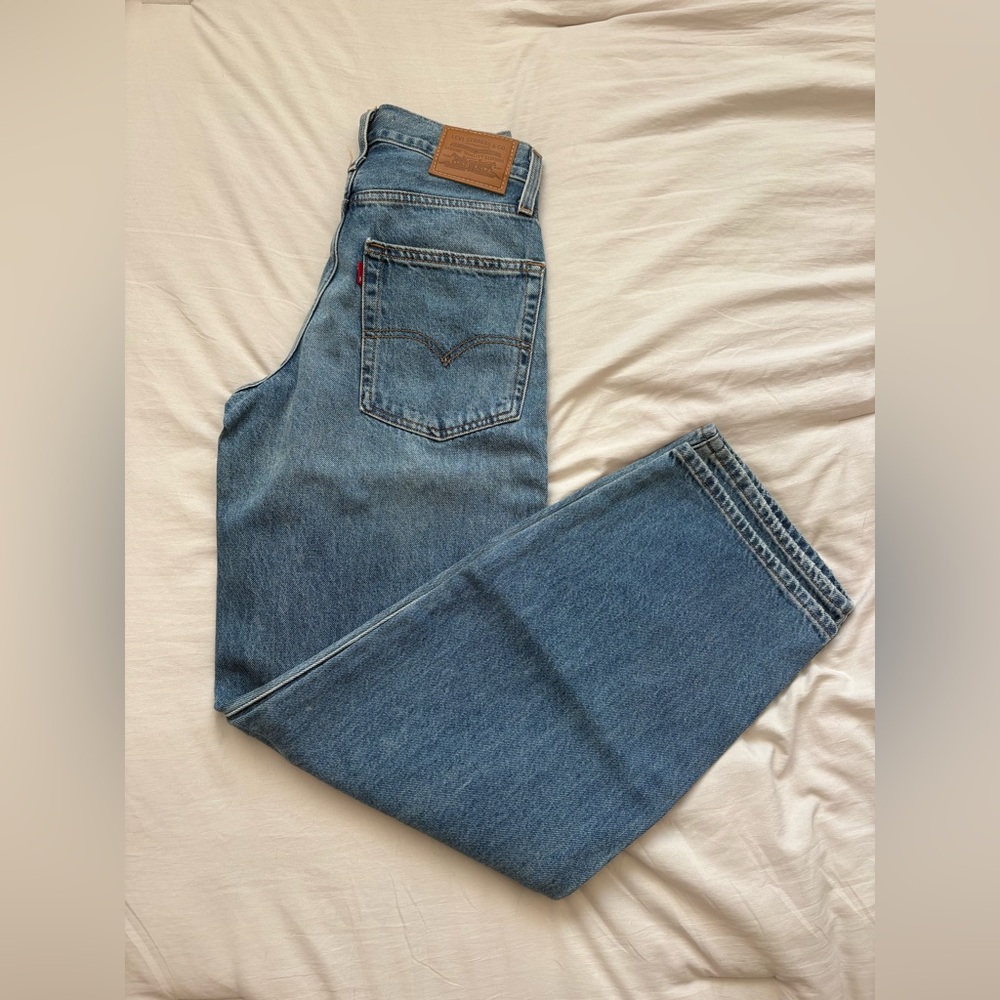 NWOT Levi’s Baggy Dad medium wash Jeans